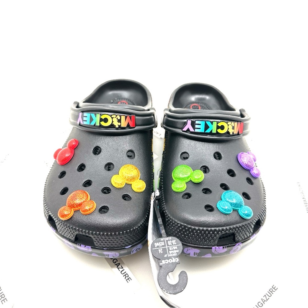 CROCS Black Sandals with Colorful Jibbitz Unisex M6/W8 - Picture 12 of 13